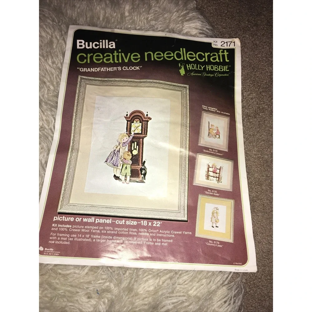 Bucilla Needlecraft Holly Hobbie‎ Grandfathers Clock
